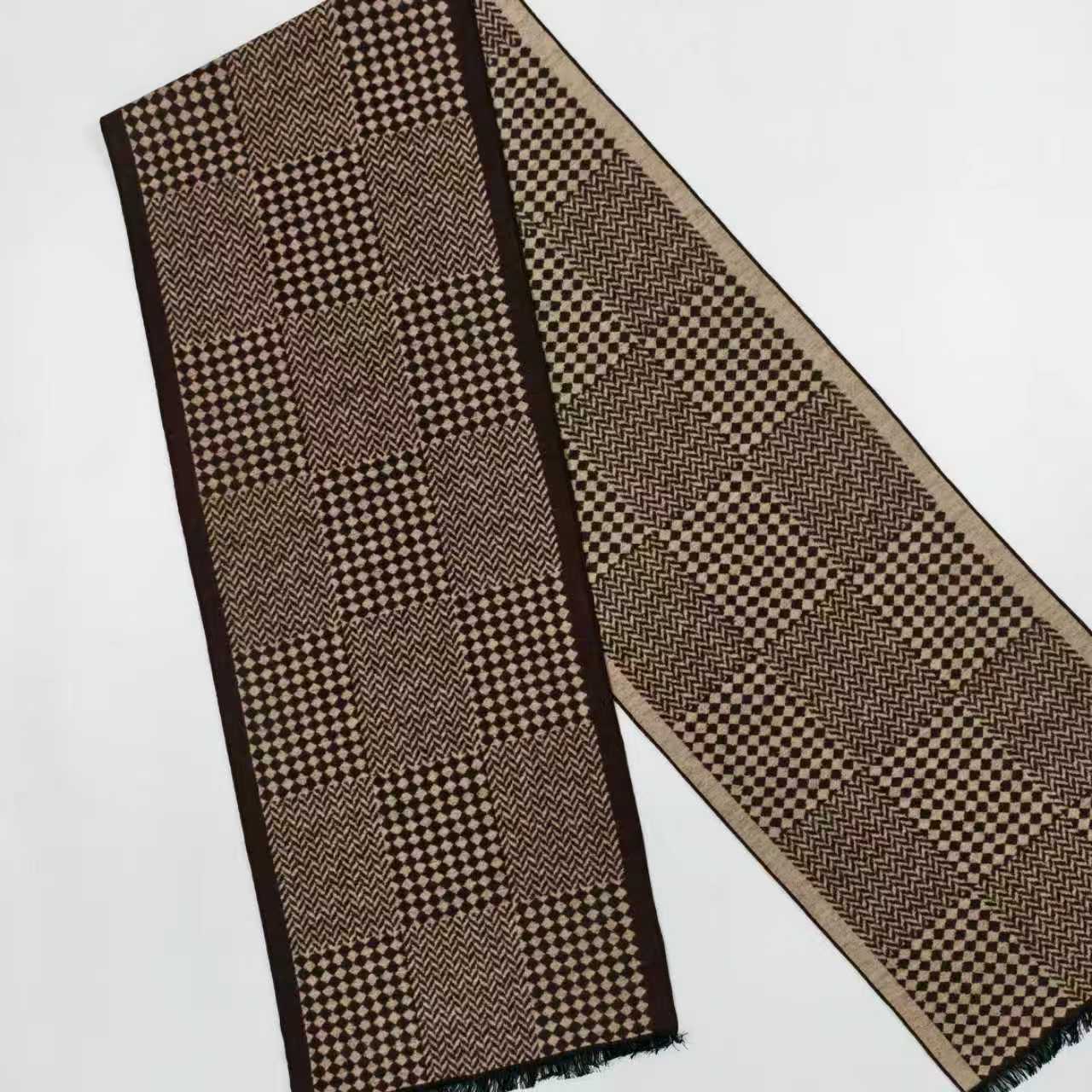 Borstad Siden Halsduk – 100% Mullbär Siden | Heritage Check