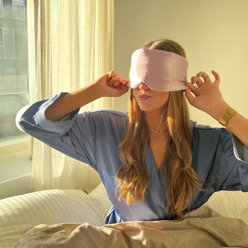 silke sovemaske