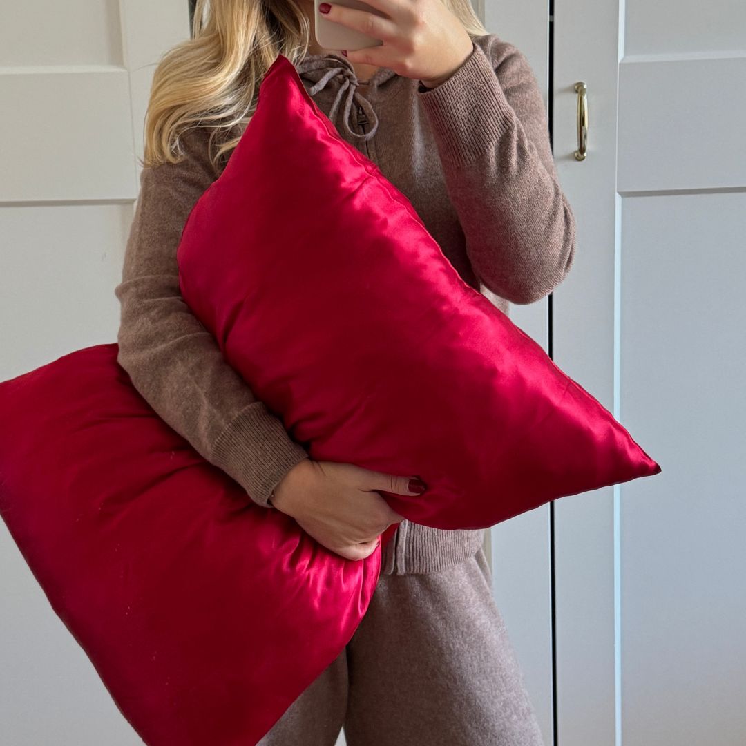 SIDENÖRNGOTT - RÖD